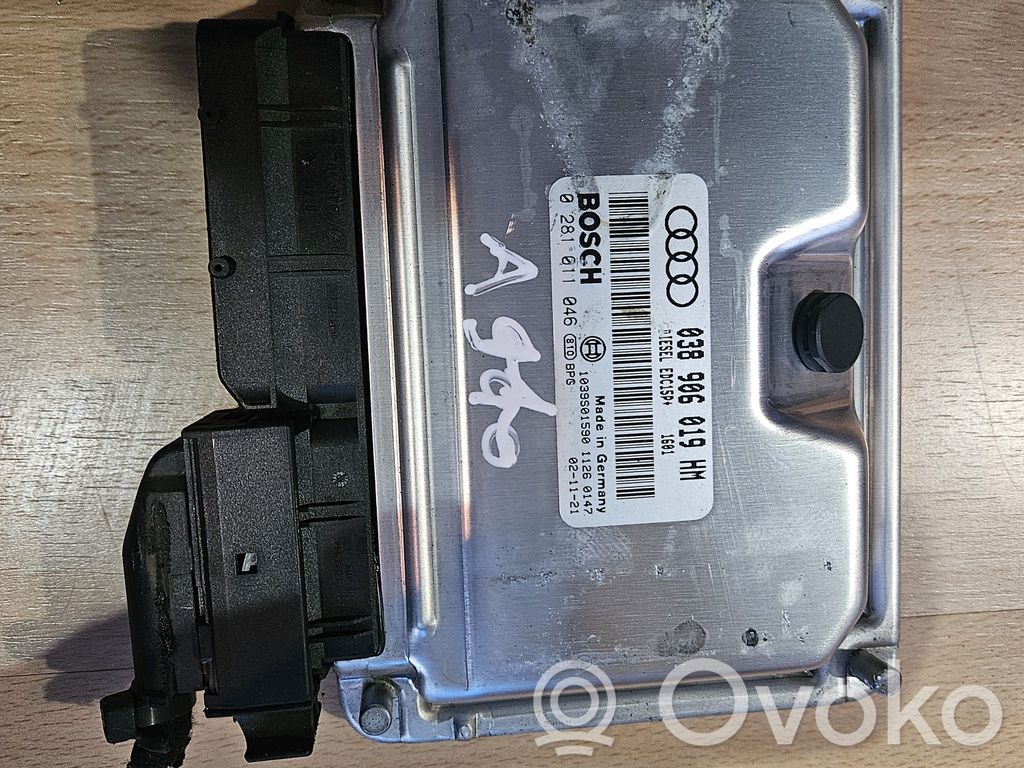 Audi A4 S4 B6 8E 8H Engine control unit/module 