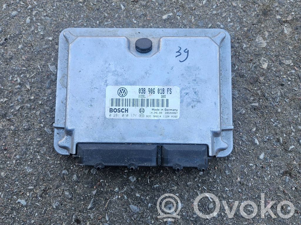 Volkswagen PASSAT B5 Engine control unit/module 