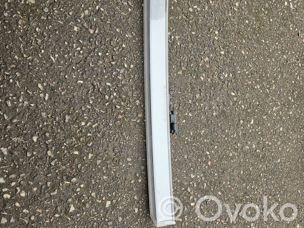 BMW X3 E83 Trzecie światło stop 
