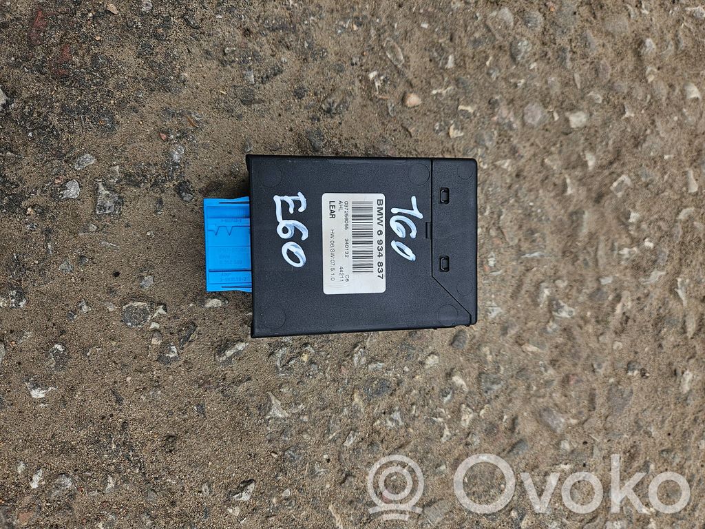 BMW 5 E60 E61 Šviesų modulis 