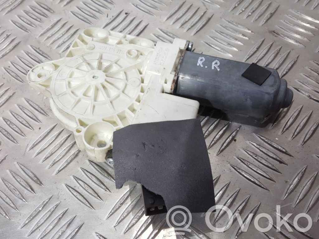 Opel Vectra C Silniczek podnoszenia szyby drzwi tylnych 