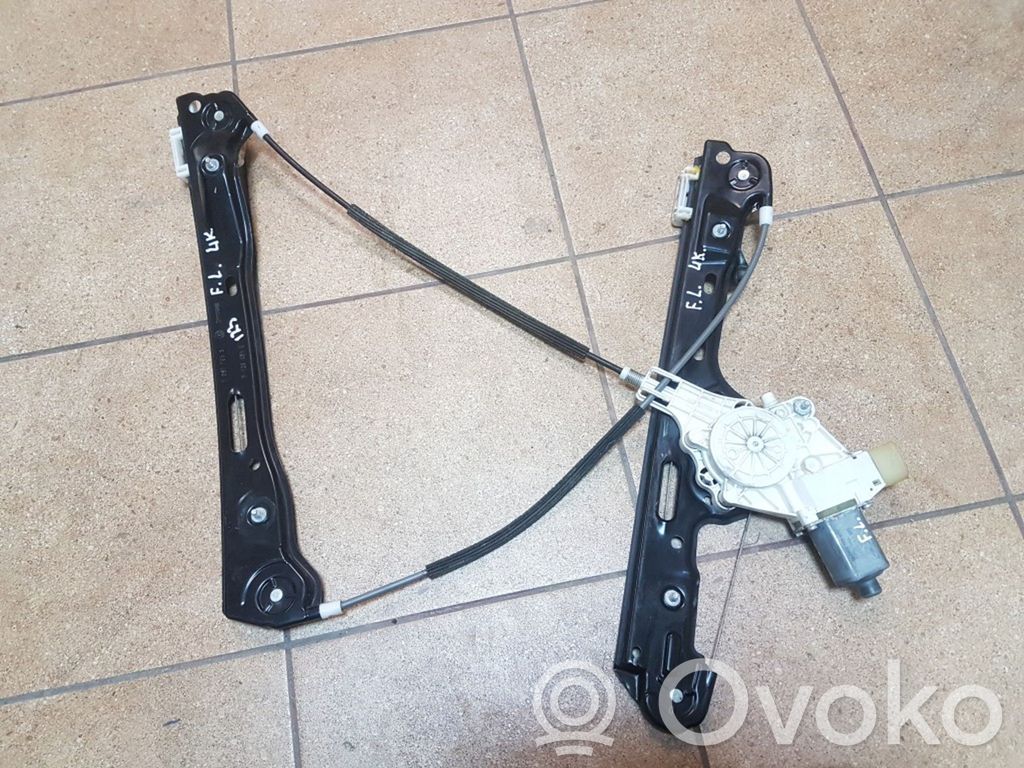 BMW 1 E81 E87 Front door window regulator with motor 