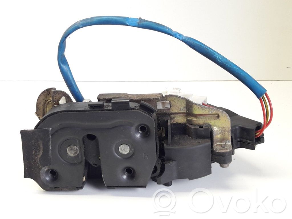 Mazda 323 F Rear door lock 