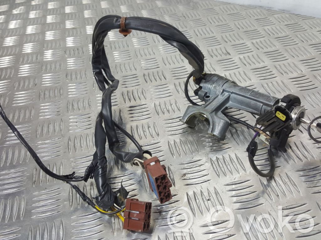 Rover 414 - 416 - 420 Užvedimo spynelė 