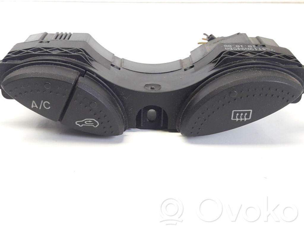Ford Focus Windscreen/window heater switch 