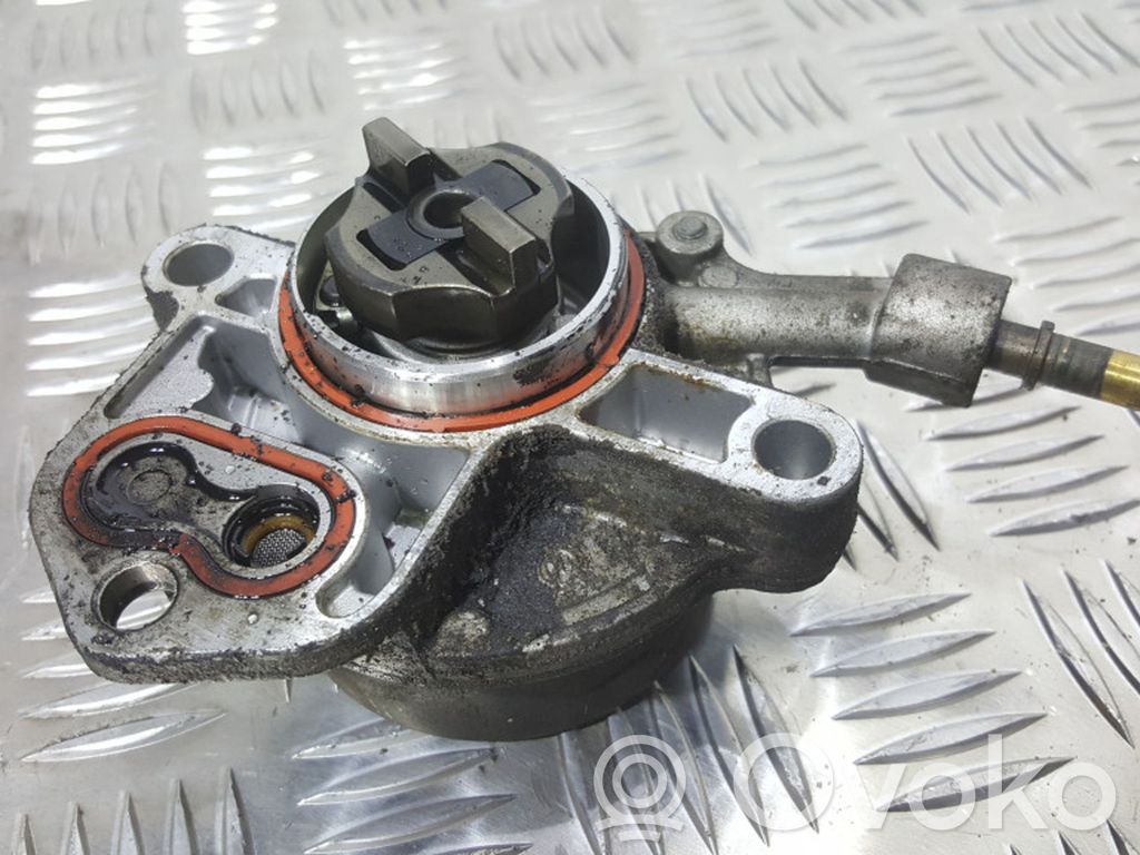 Vacuum pump