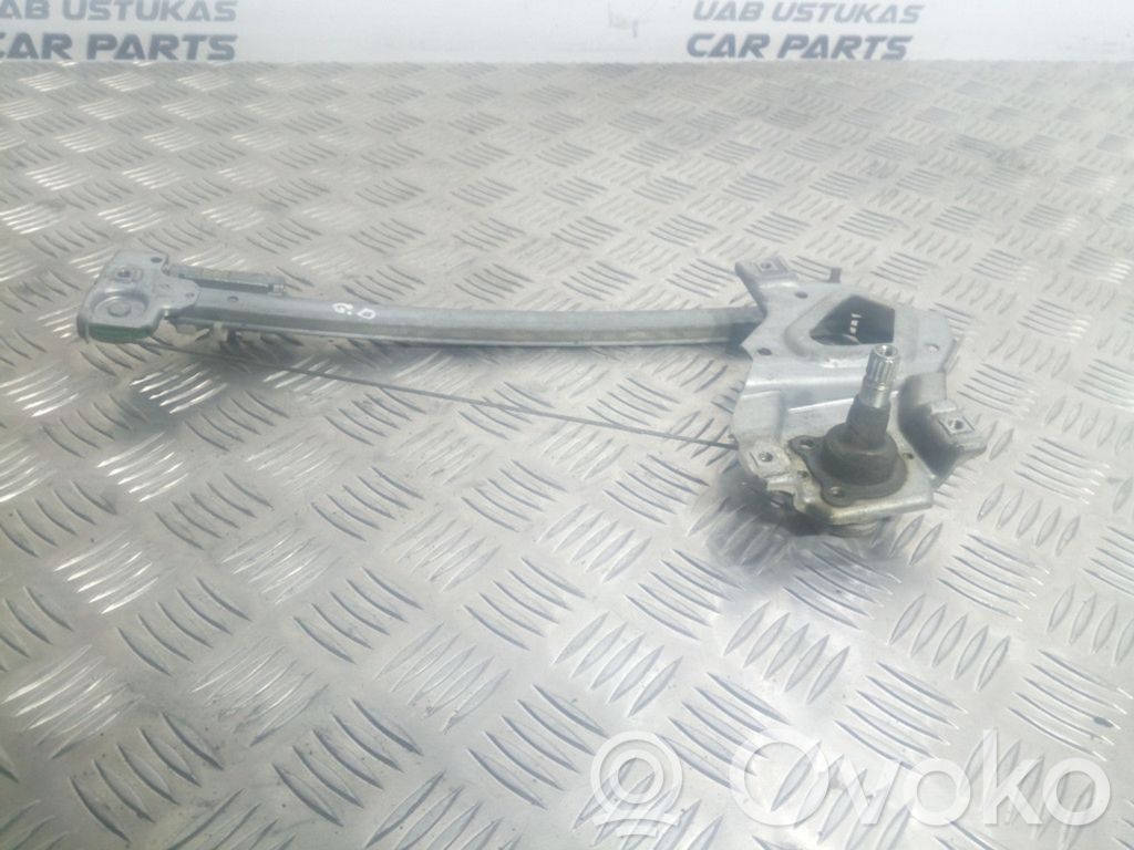 Regulador manual de la ventanilla trasera   893839400