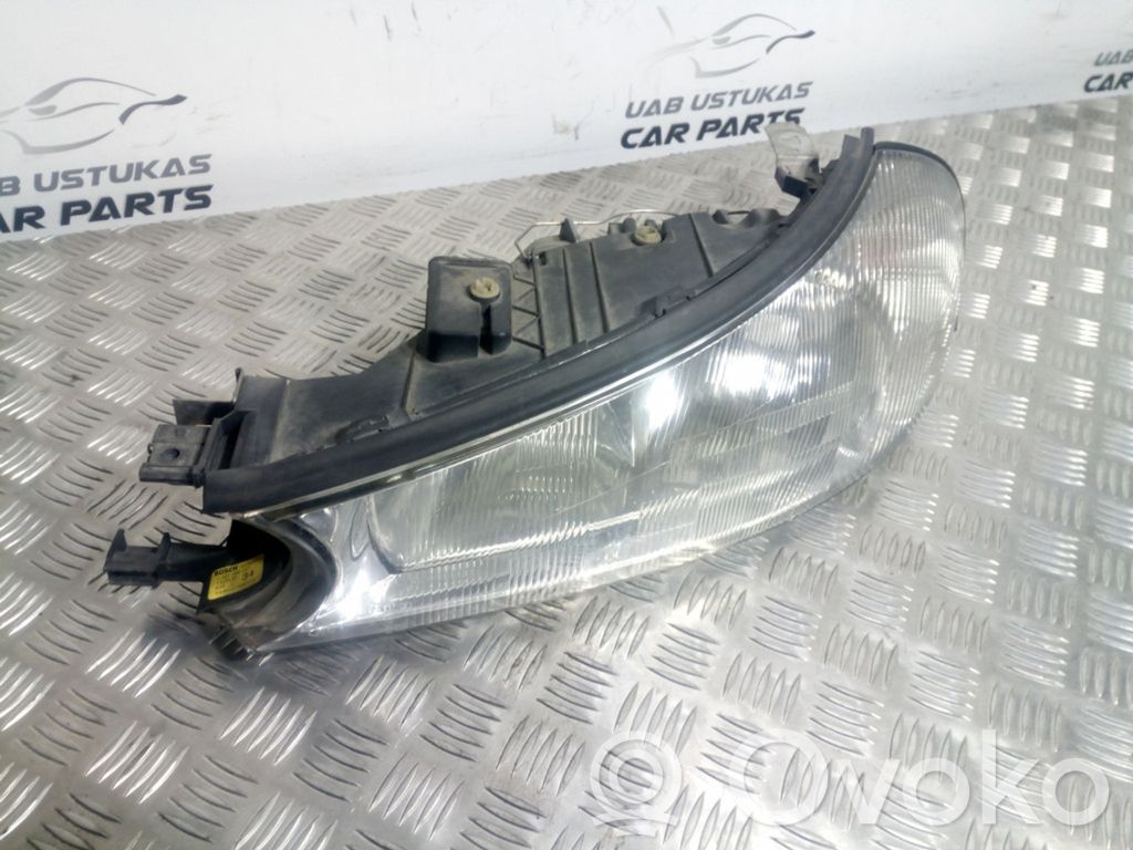 Ford Mondeo MK II Scheinwerfer 