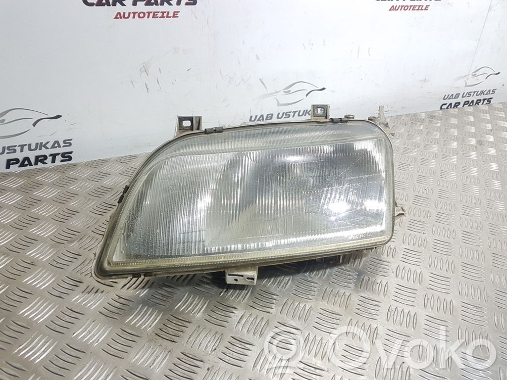 Volkswagen Sharan Lampa przednia 