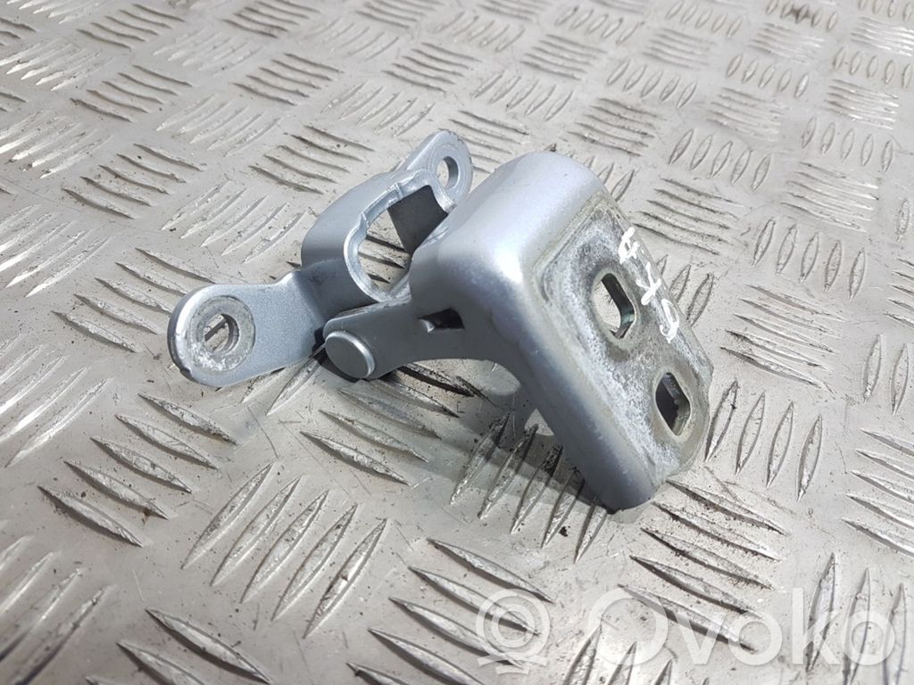 Opel Insignia A Rear door lower hinge 