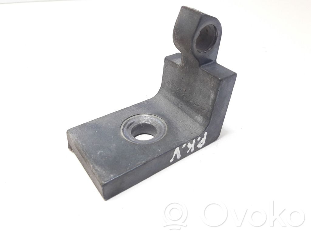 BMW 5 E60 E61 Front door upper hinge 