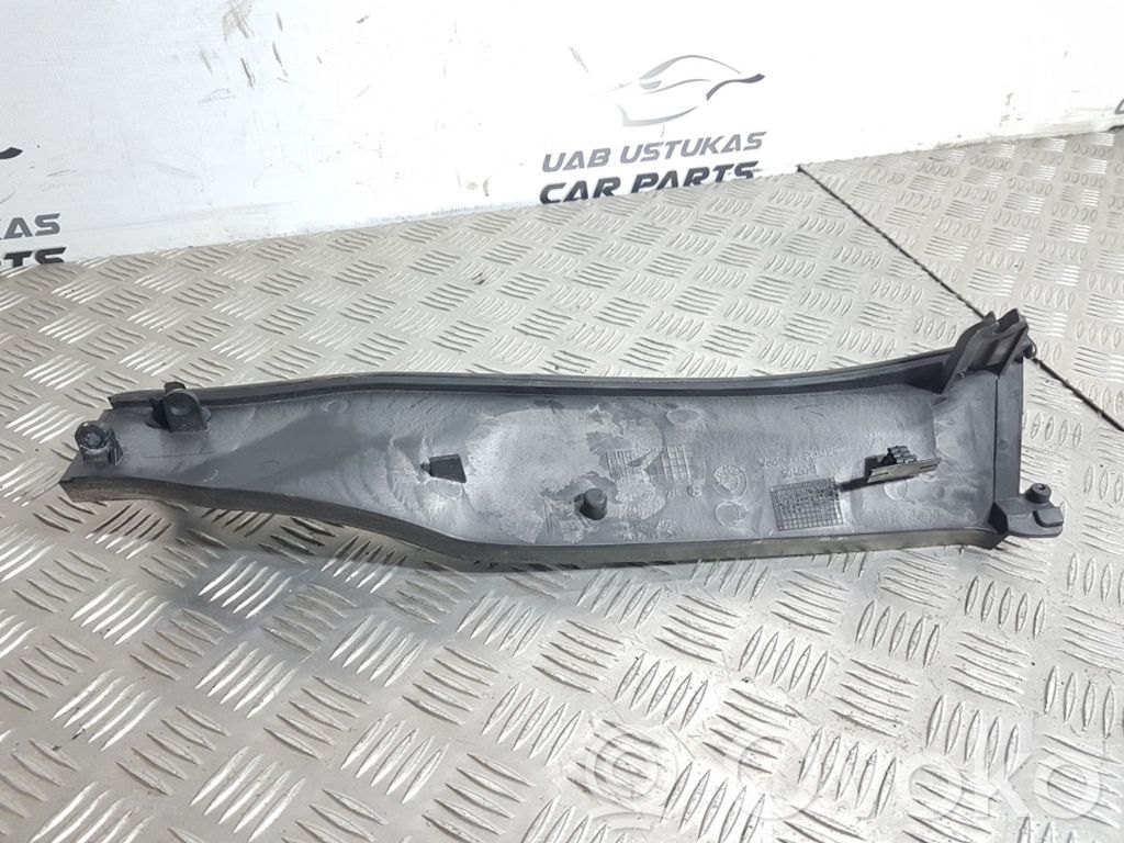 BMW 1 E81 E87 Muu moottoritilan osa 