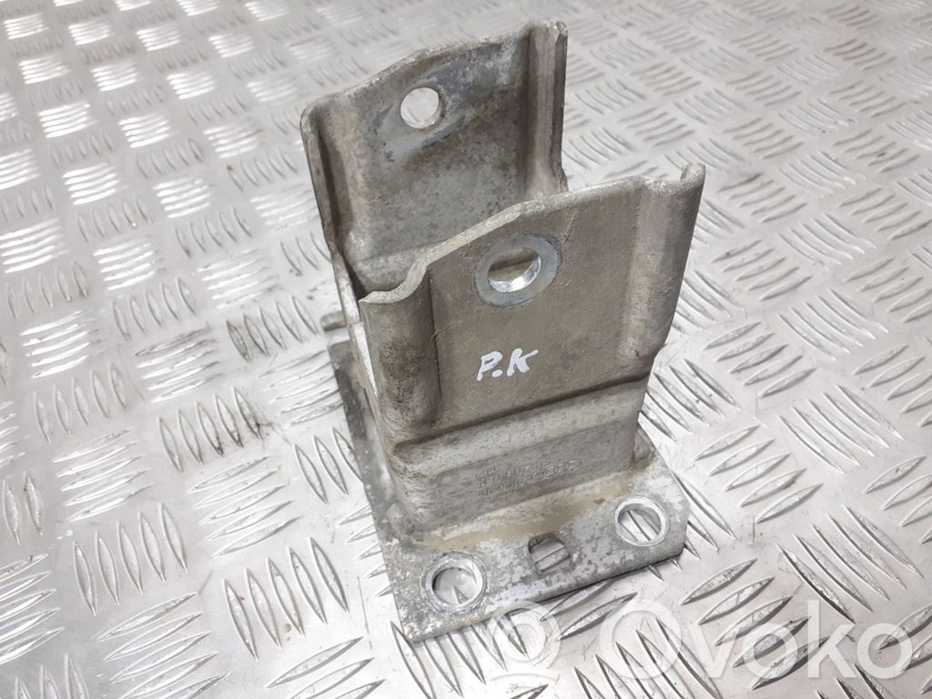 Audi A8 S8 D3 4E Front bumper shock/impact absorber 