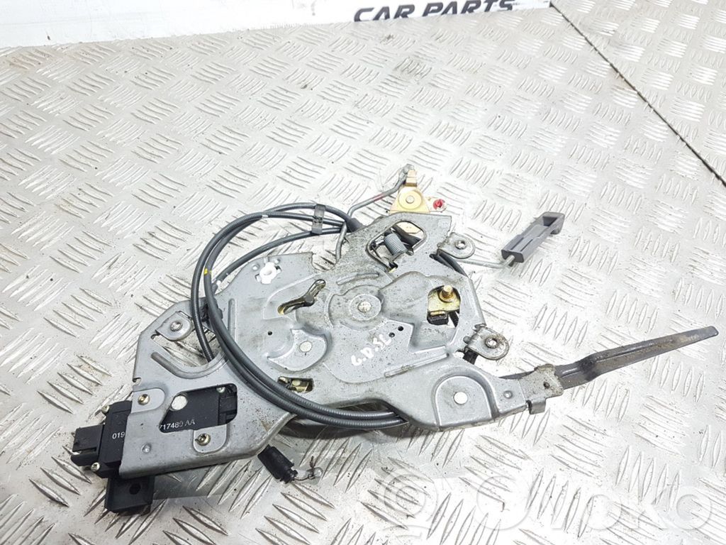 Chrysler Voyager Încuietoare ușă glisantă 