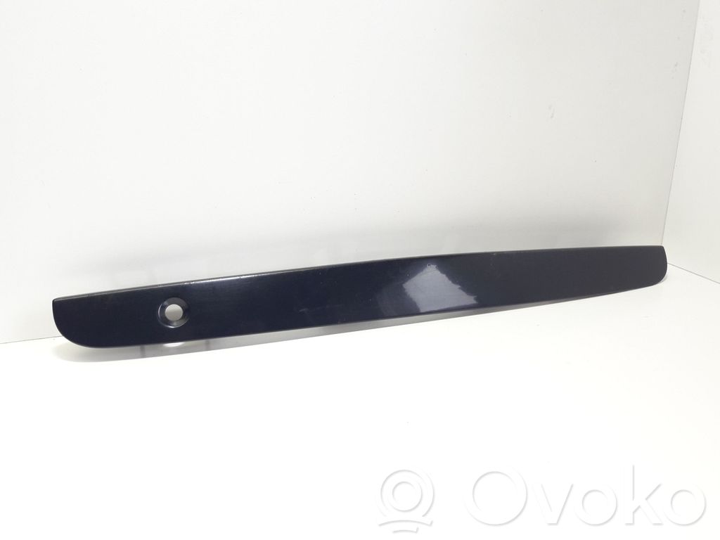 Mazda Premacy Trunk door license plate light bar 