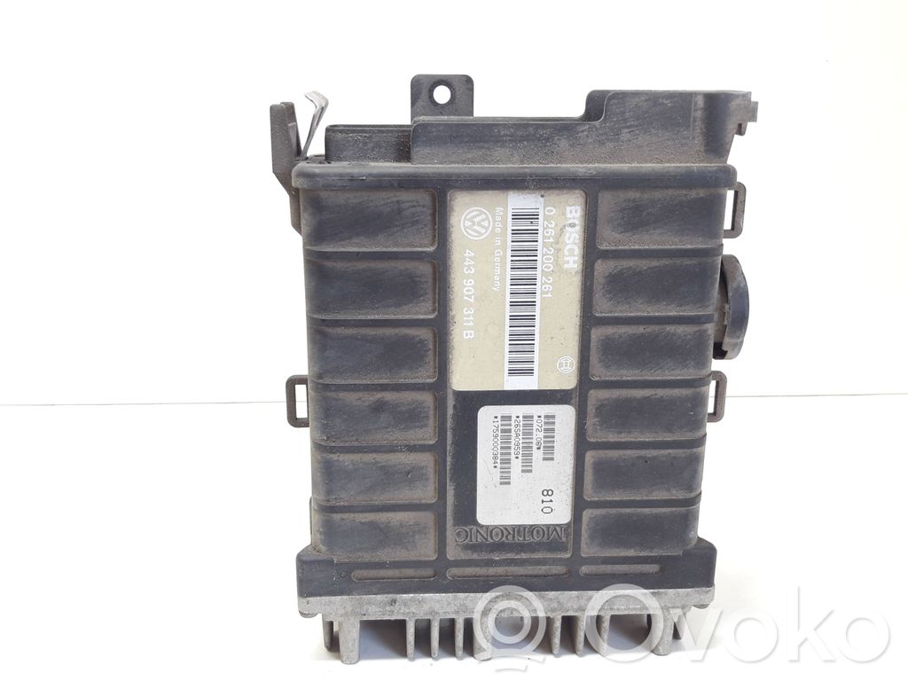 Volkswagen PASSAT B3 Engine control unit/module 