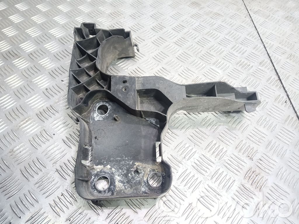 Renault Megane II Boczny panel mocowania chłodnicy 