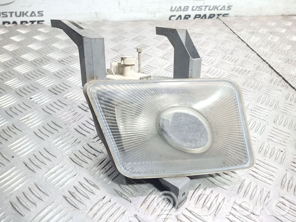 Opel Vectra B Miglas lukturis priekšā 