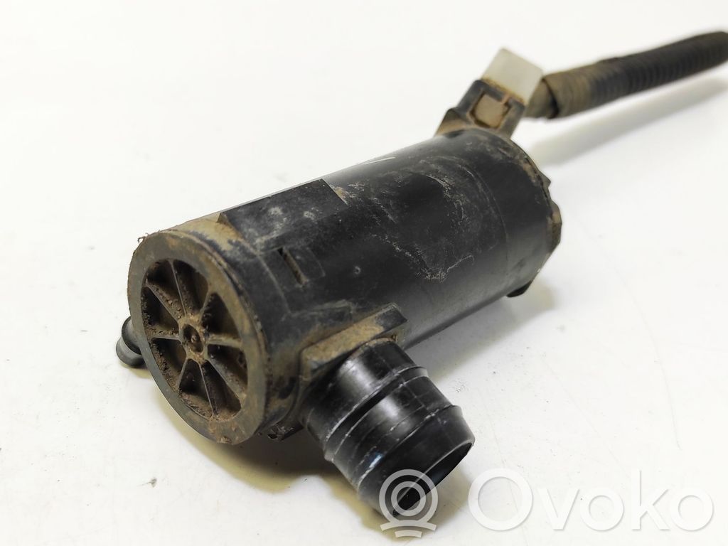Mazda 626 Windscreen/windshield washer pump 