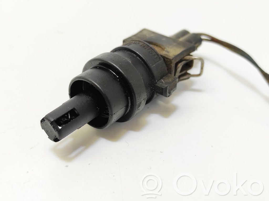 Volkswagen PASSAT B4 Intake air temperature sensor 