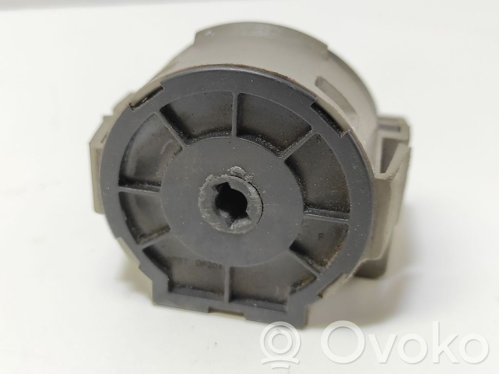 Ford Focus Ignition lock contact 