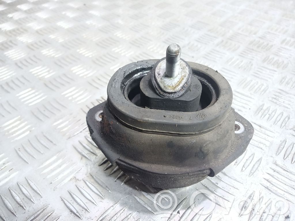 BMW X5 E53 Engine mount bracket 