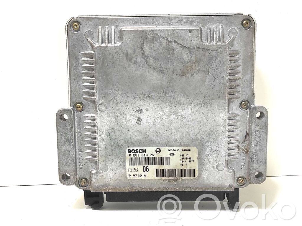 Peugeot 406 Engine control unit/module 