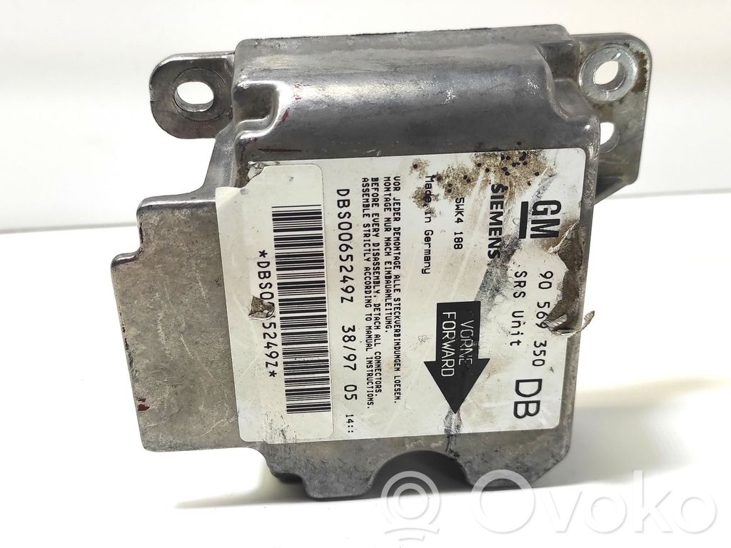 Opel Vectra B Airbag control unit/module 