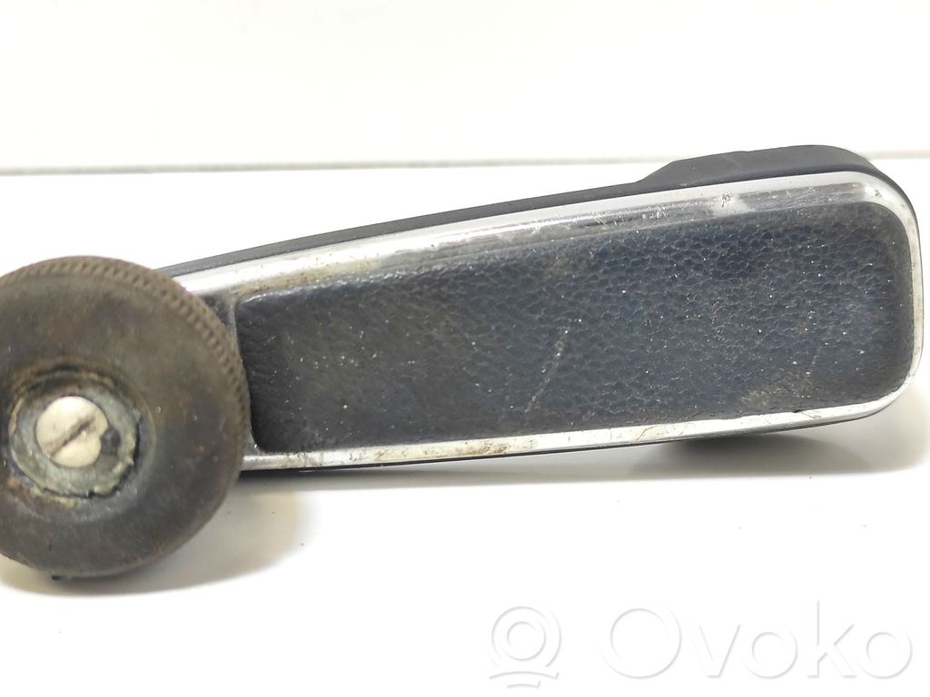 Opel Rekord E2 Asa de la ventanilla de la puerta delantera 