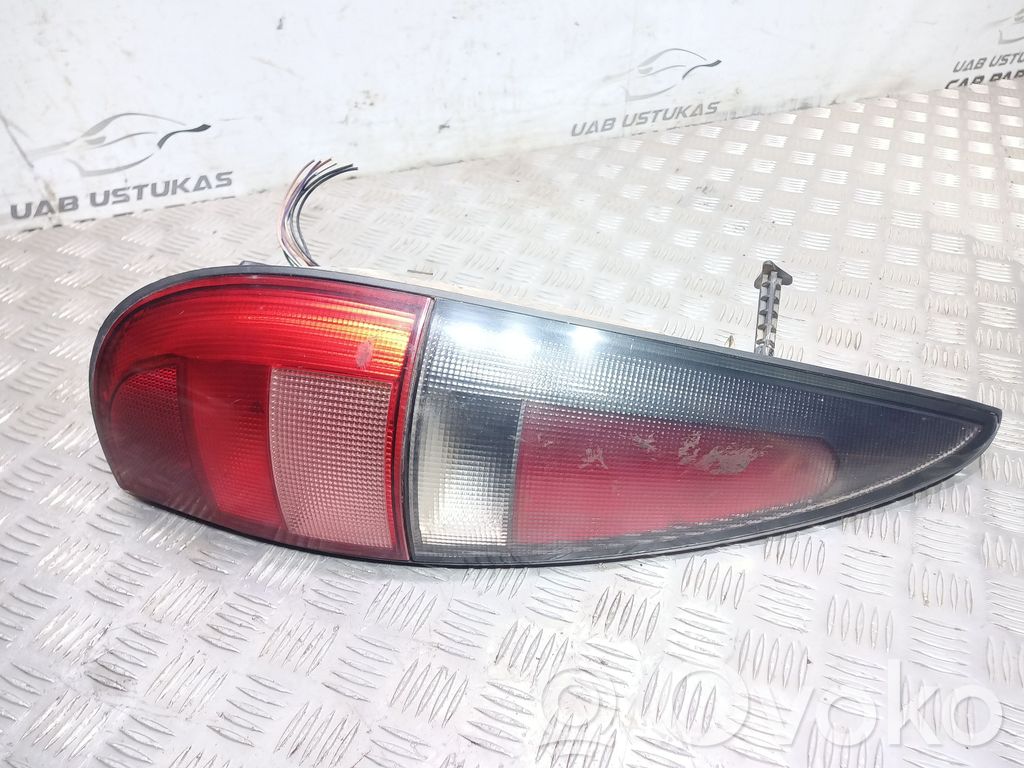Renault Laguna I Lampa tylna 