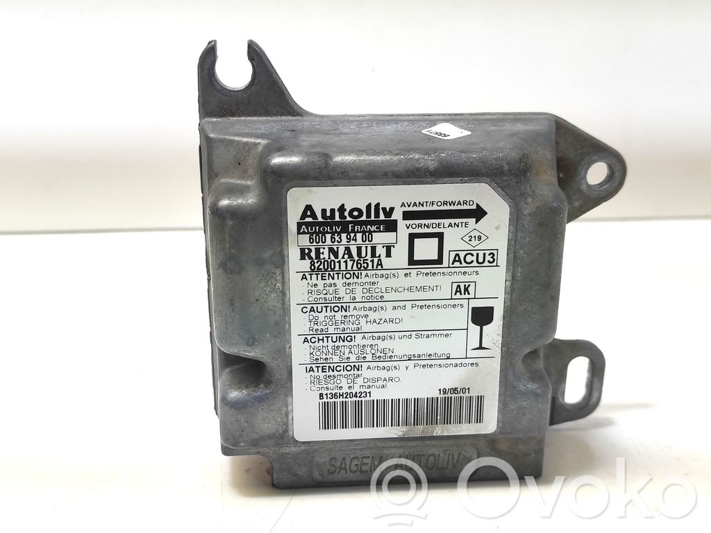 Renault Megane I Airbag control unit/module 