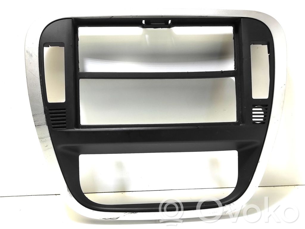 Citroen C2 Otros repuestos del interior 