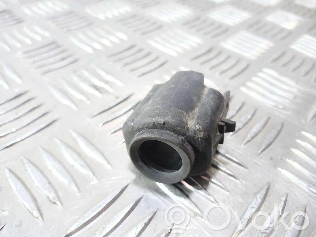 Saab 9-3 Ver2 Soporte del sensor de aparcamiento trasero (PDC) 
