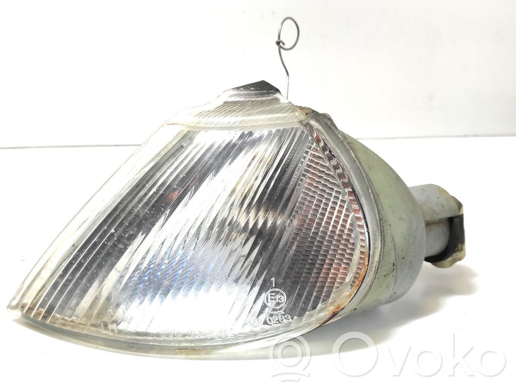 Renault Laguna I Front indicator light 