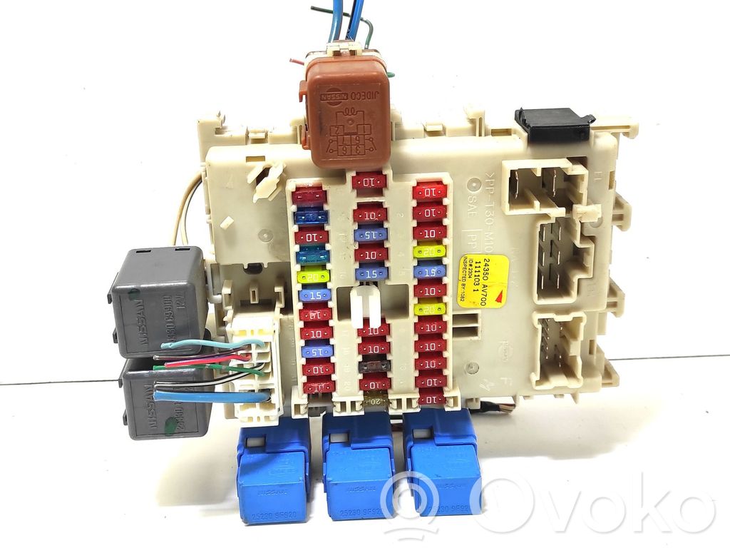Nissan Primera Fuse module 