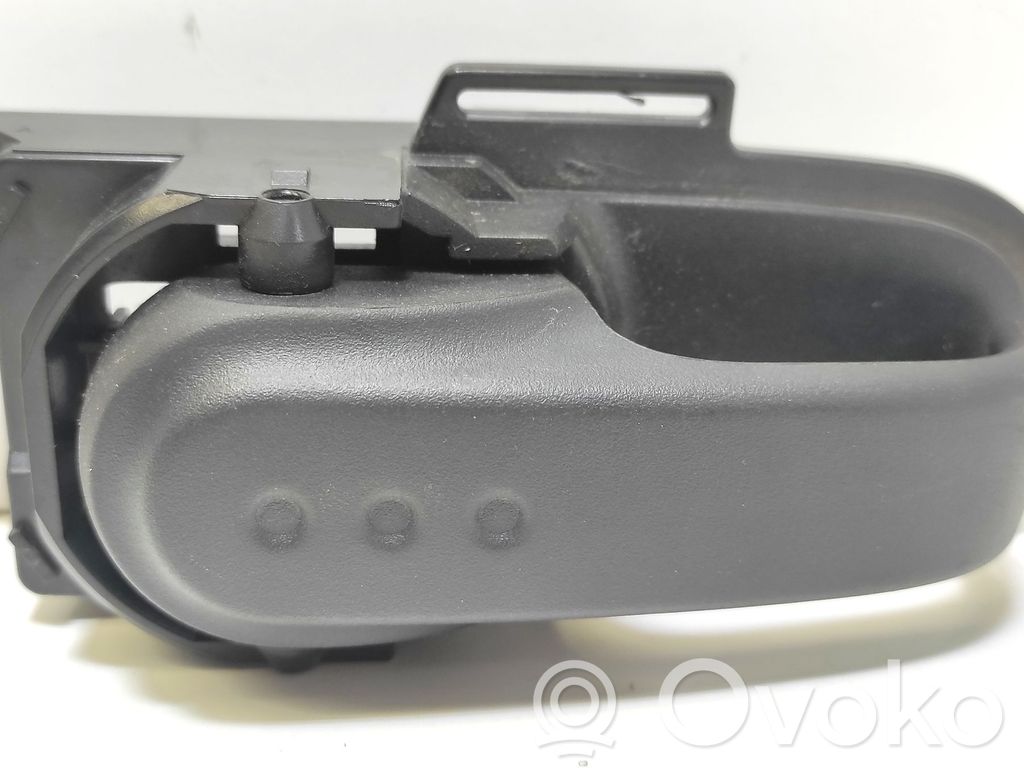 Nissan Note (E11) Rear door interior handle 