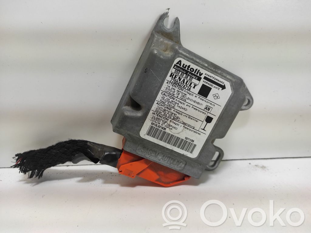 Renault Scenic I Airbag control unit/module 