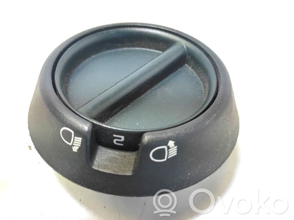 Renault Kangoo I Headlight level height control switch 