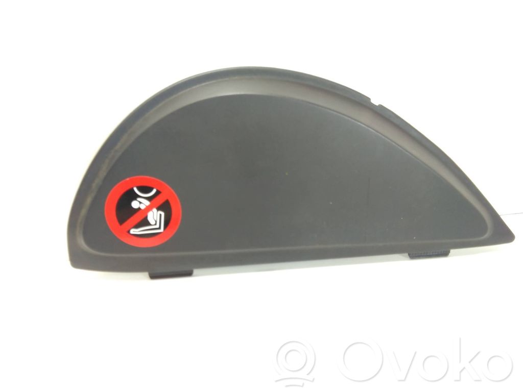 Volvo XC90 Moldura del extremo lateral de panel 