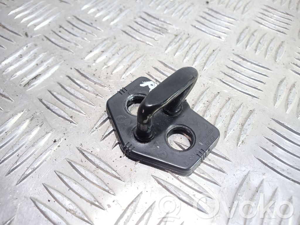 Volvo XC90 Front door lock loop/hook striker 