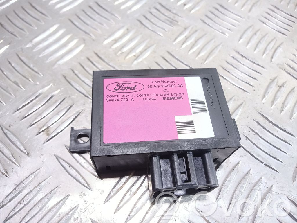 Ford Focus Door central lock control unit/module 
