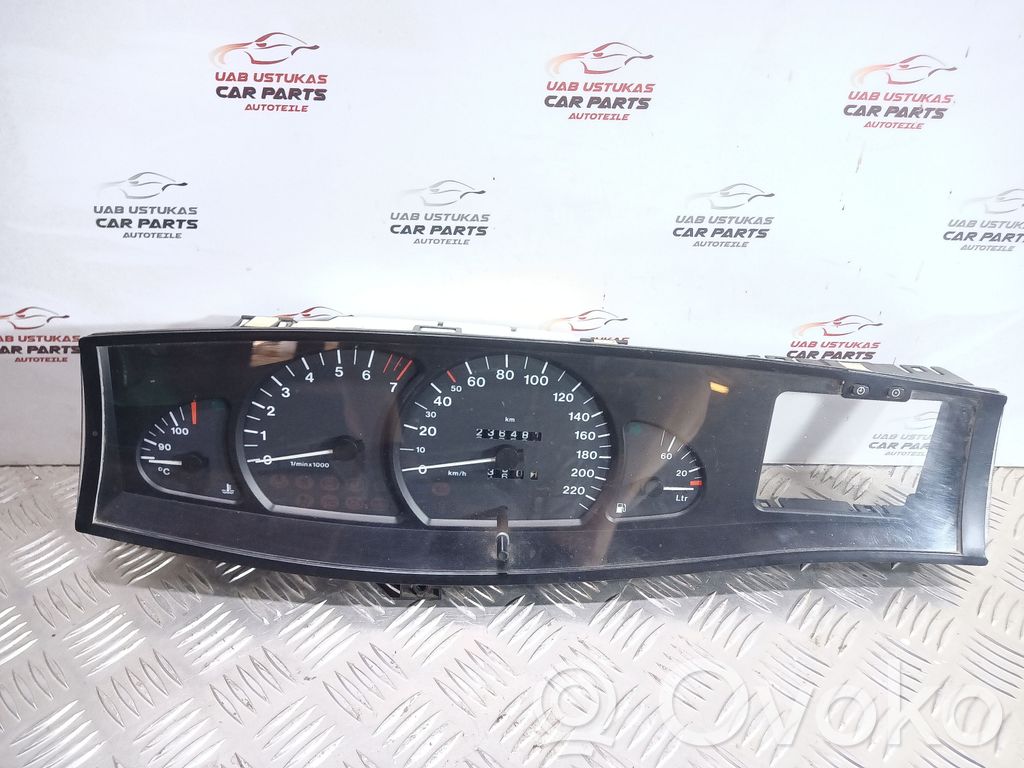 Opel Omega B1 Speedometer (instrument cluster) 