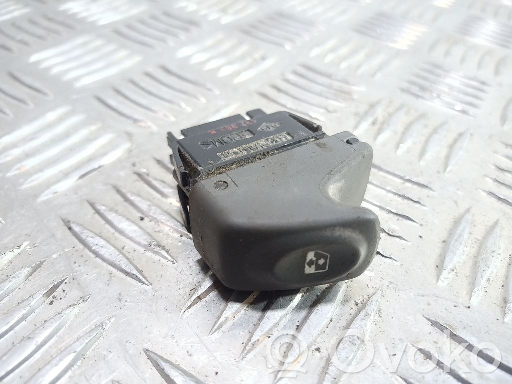 Renault Scenic I Electric window control switch 