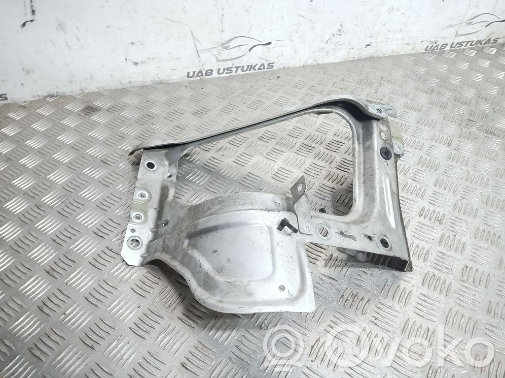 Opel Meriva B Boczny panel mocowania chłodnicy 