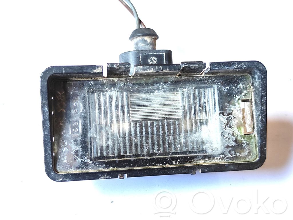 Seat Cordoba (6K) Lampa oświetlenia tylnej tablicy rejestracyjnej 