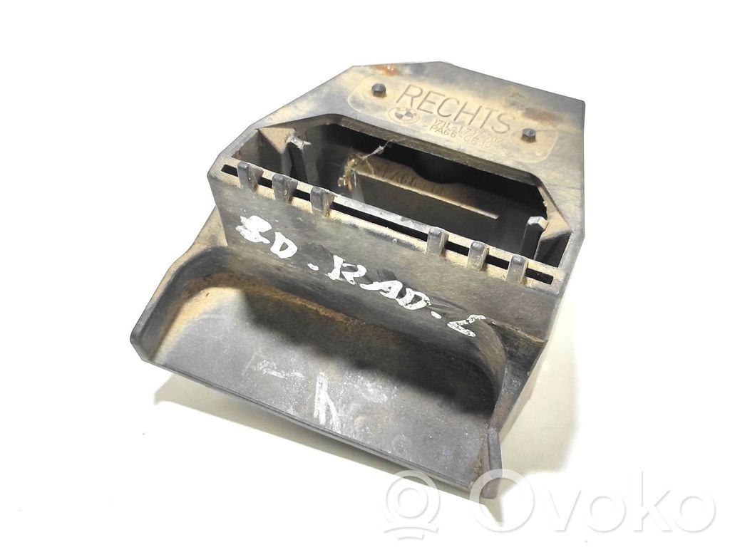 Radiator mount bracket   1737707