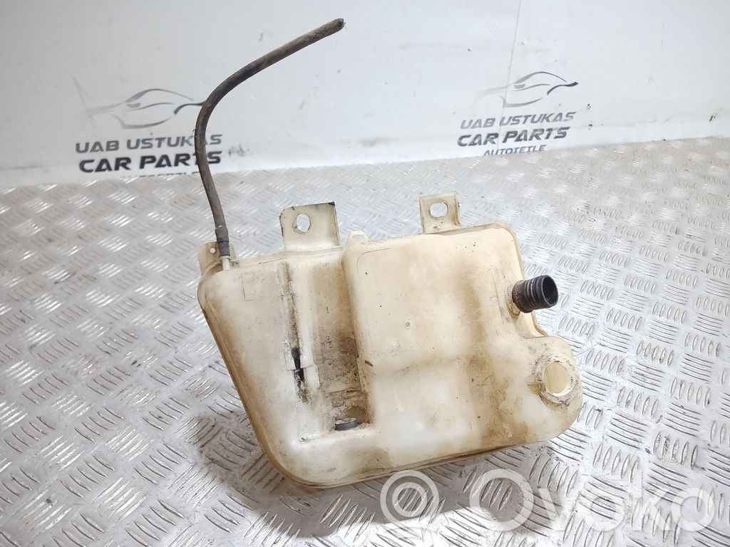 BMW 5 E39 Wischwasserbehälter 
