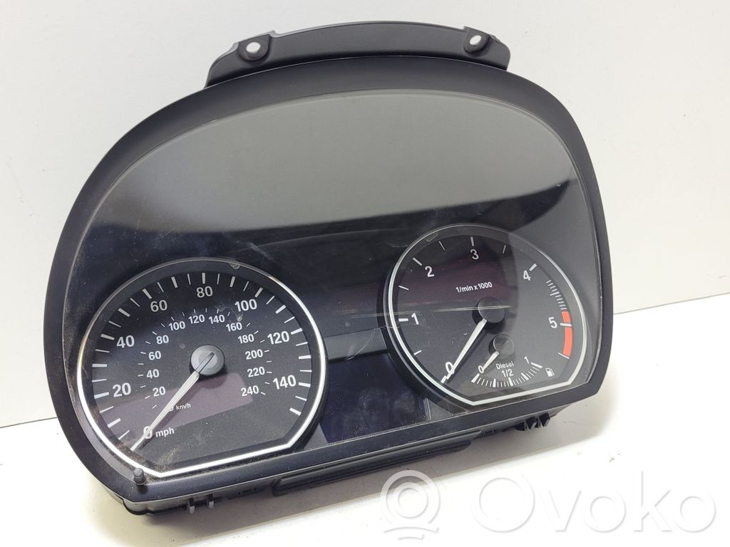 BMW 1 E81 E87 Nopeusmittari (mittaristo) 
