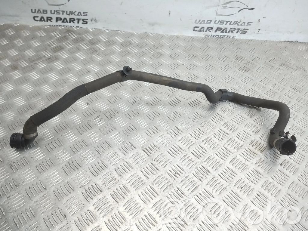 BMW 1 E82 E88 Engine coolant pipe/hose 