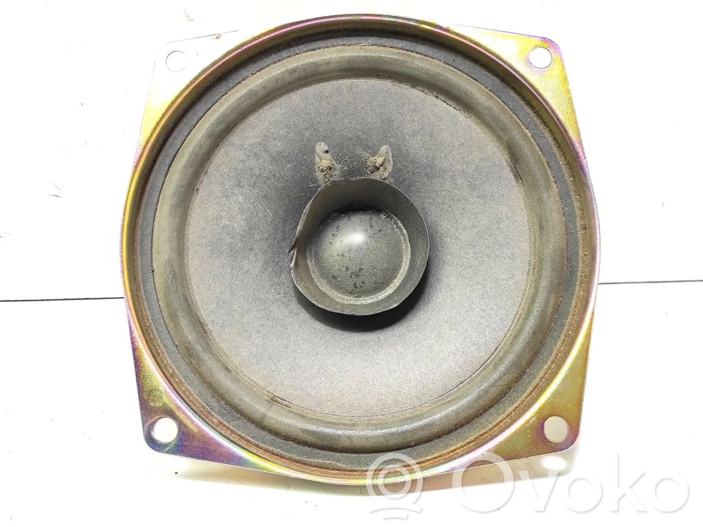 BMW 5 E34 Rear door speaker 